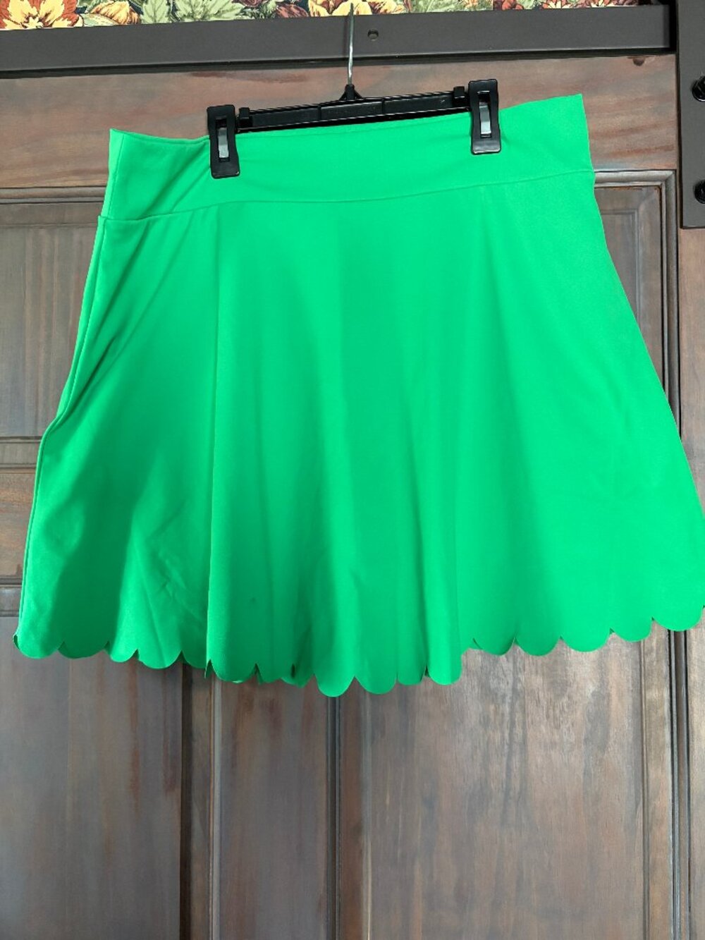 NEW J Crew Skirt scalloped, size XL bright GREEN